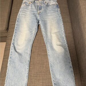 Levi’s 501 straight leg button fly
